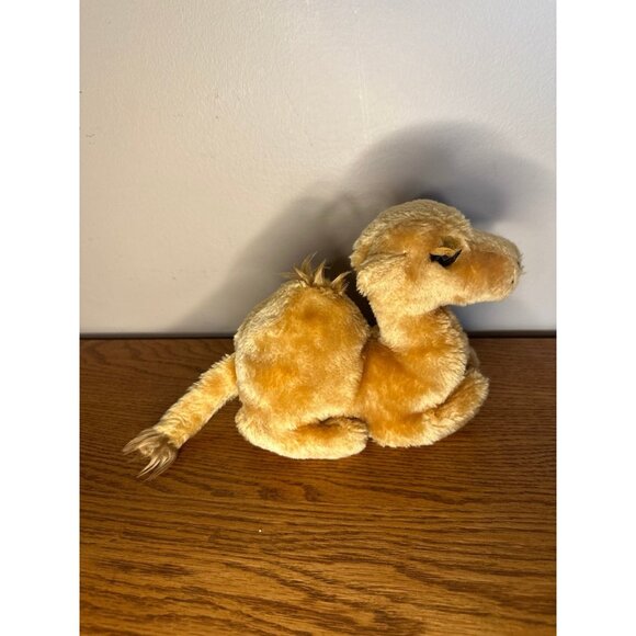 Vintage 1978 Dakin Plush Camel stuffed animal - Picture 3 of 3
